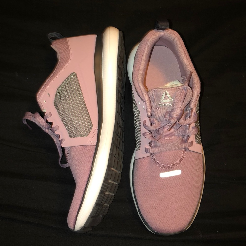 Cute running Reebok🧞♀️ - Picture 4 of 4